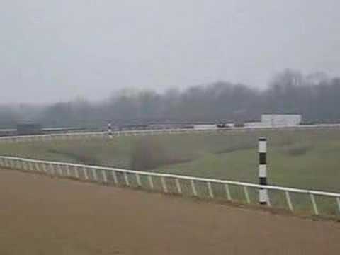 Pour ceux qui se demmandait ,qu'est-ce que c'&eacute;tait un entrainment de chevaux de courses